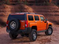 Hummer H3 Alpha (2008) - picture 5 of 5