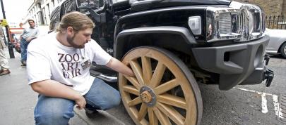 Hummer H3 Ultimate Wagon Wheel (2008) - picture 4 of 6