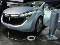 Hyundai Blue-Will Detroit (2010) - picture 3 of 6