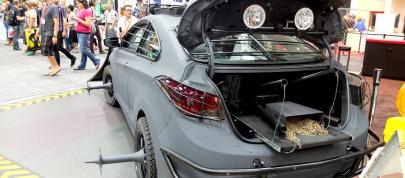 Hyundai Elantra Zombie Survival Machine (2012) - picture 7 of 7