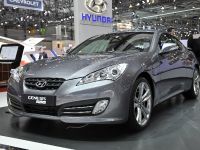 Hyundai Equus Geneva (2011) - picture 2 of 4