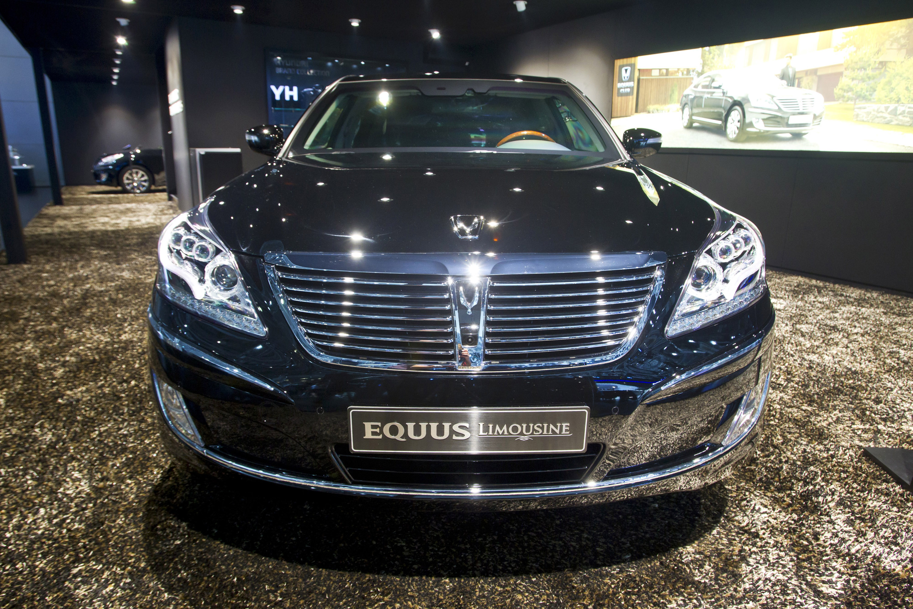 Hyundai Equus Limousine Moscow