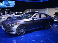 Hyundai Genesis Detroit (2014) - picture 6 of 10