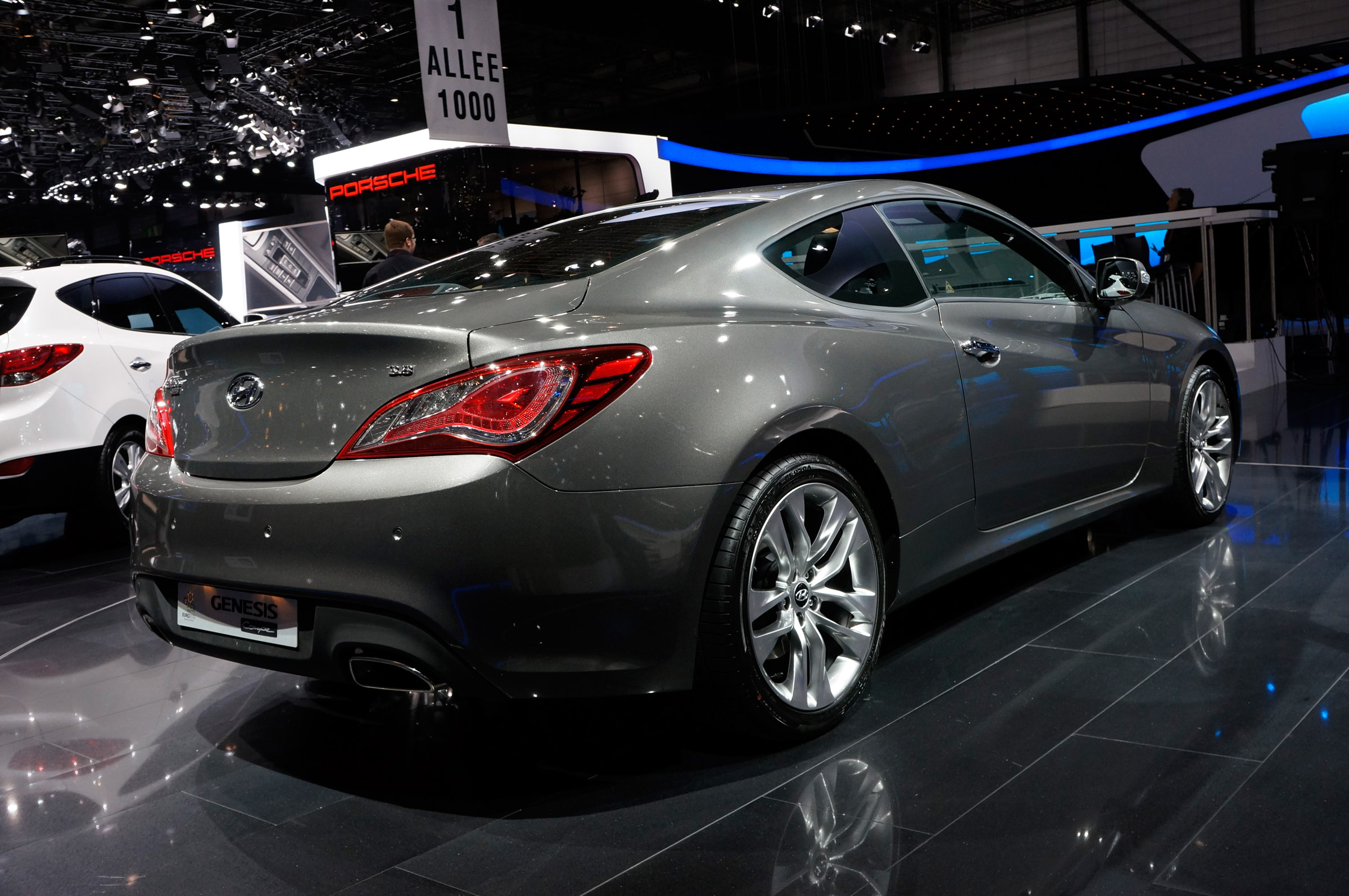 Hyundai Genesis Geneva