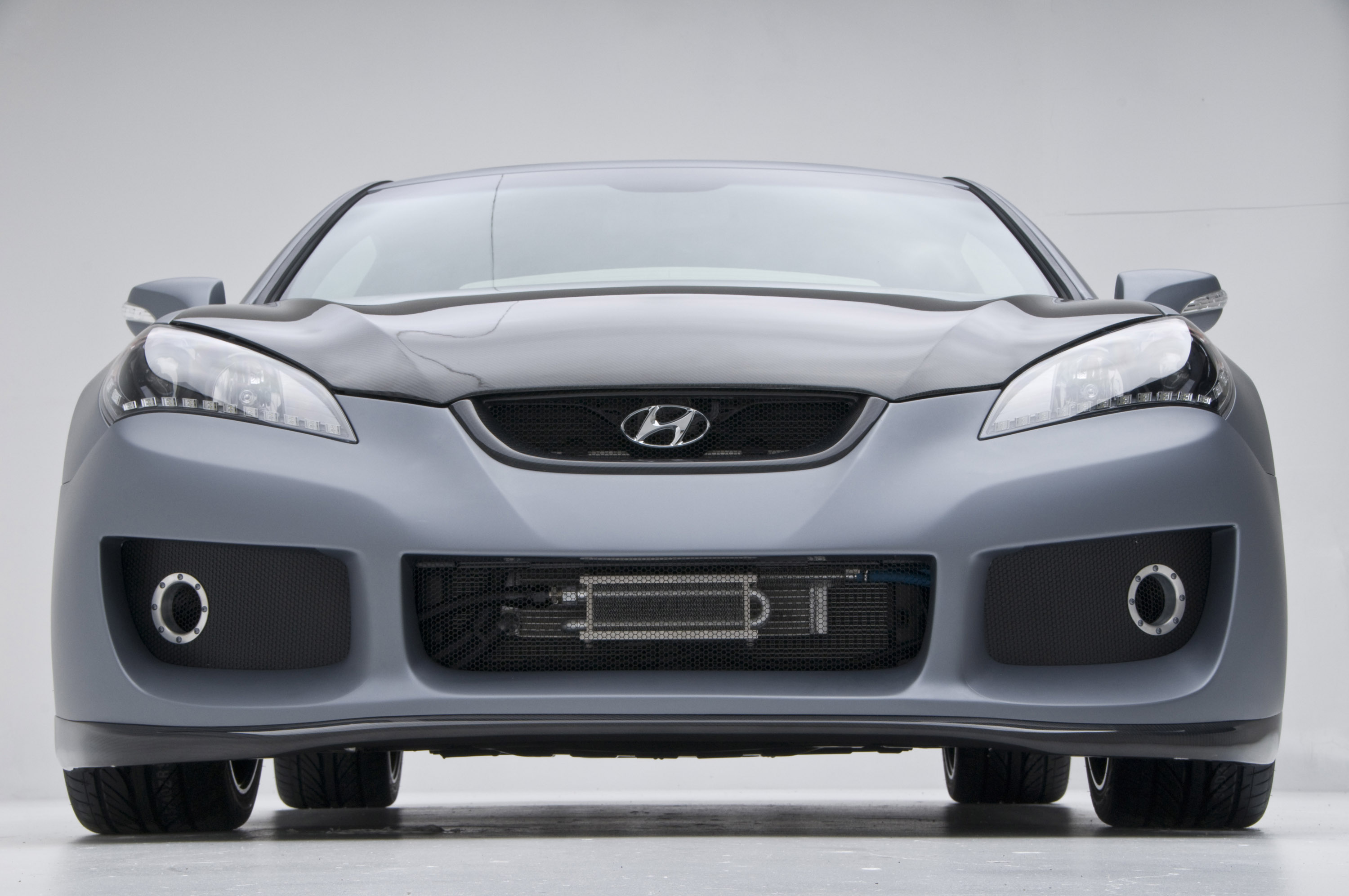 Hyundai Genesis Hurricane SC