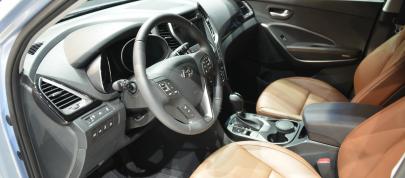 Hyundai Grand SantaFe Geneva (2013) - picture 7 of 8