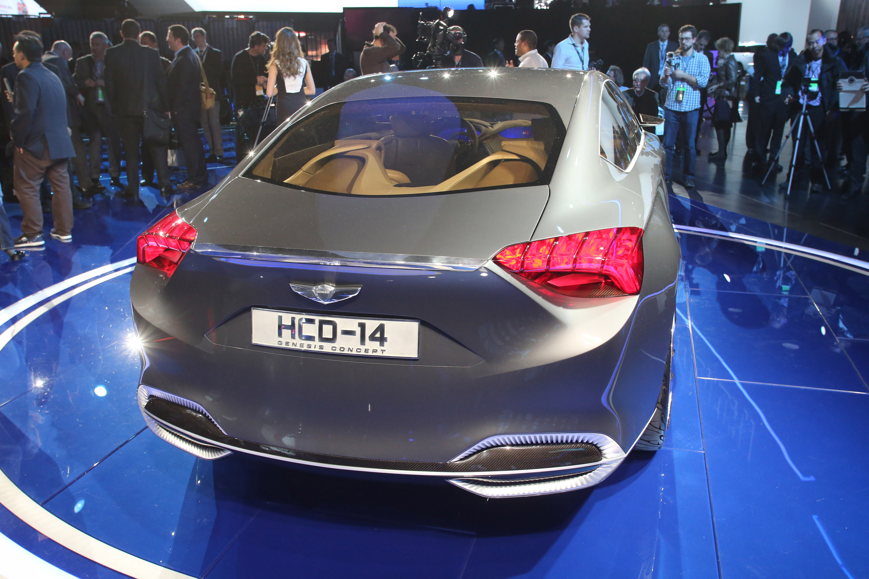 Hyundai HCD-14 Genesis Concept Detroit