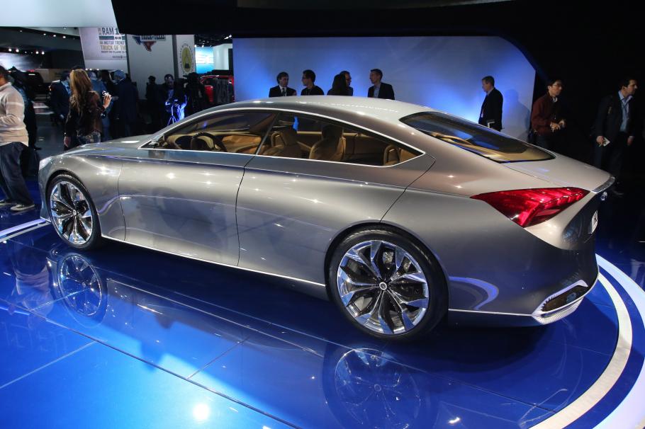 Hyundai HCD-14 Genesis Concept Detroit