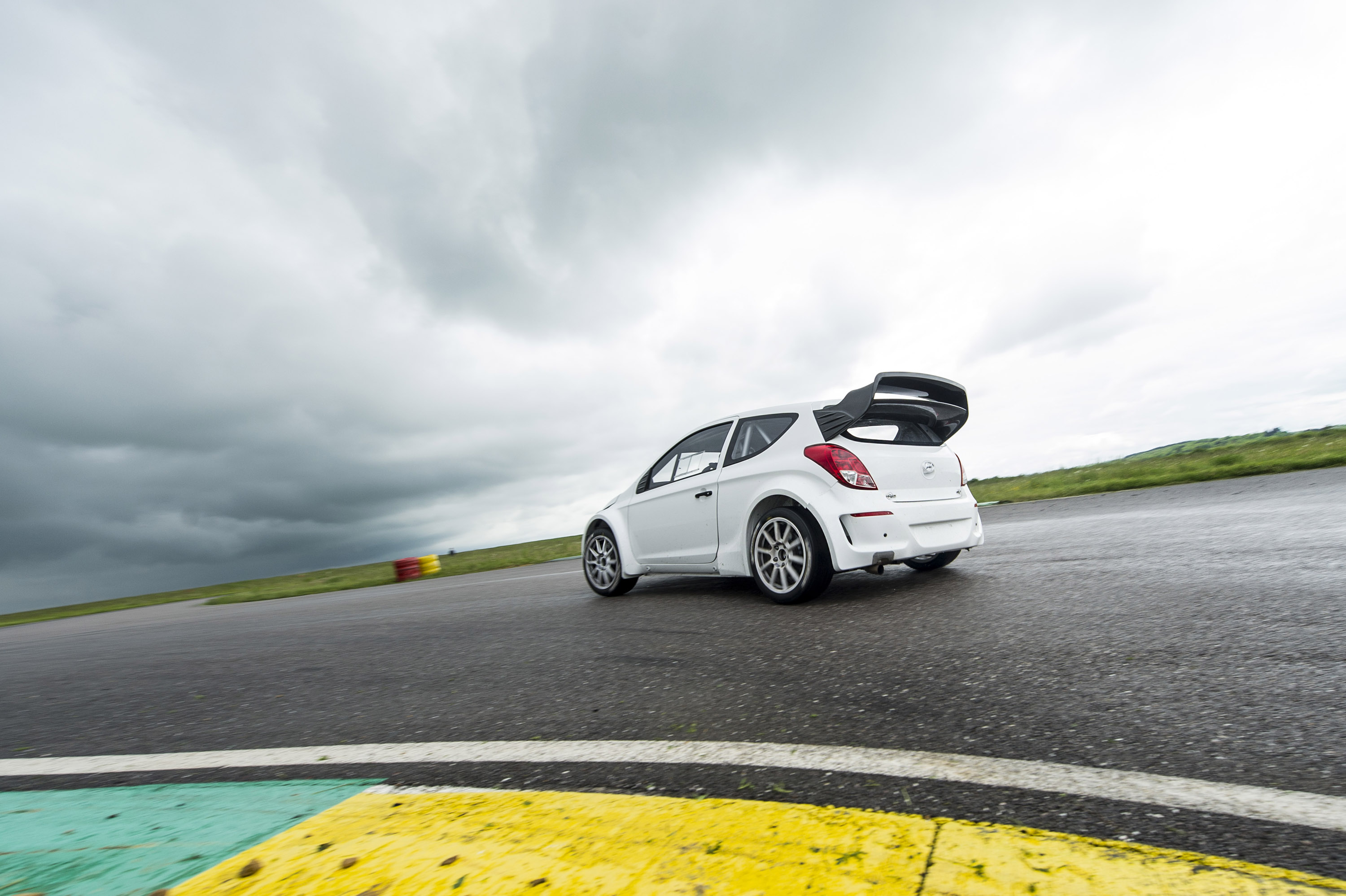 Hyundai i20 WRC Test Debut