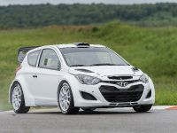 Hyundai i20 WRC Test Debut (2013) - picture 1 of 5