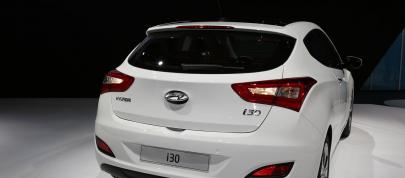 Hyundai i30 Paris (2012) - picture 7 of 9