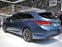 Hyundai i40 Geneva (2011) - picture 3 of 4