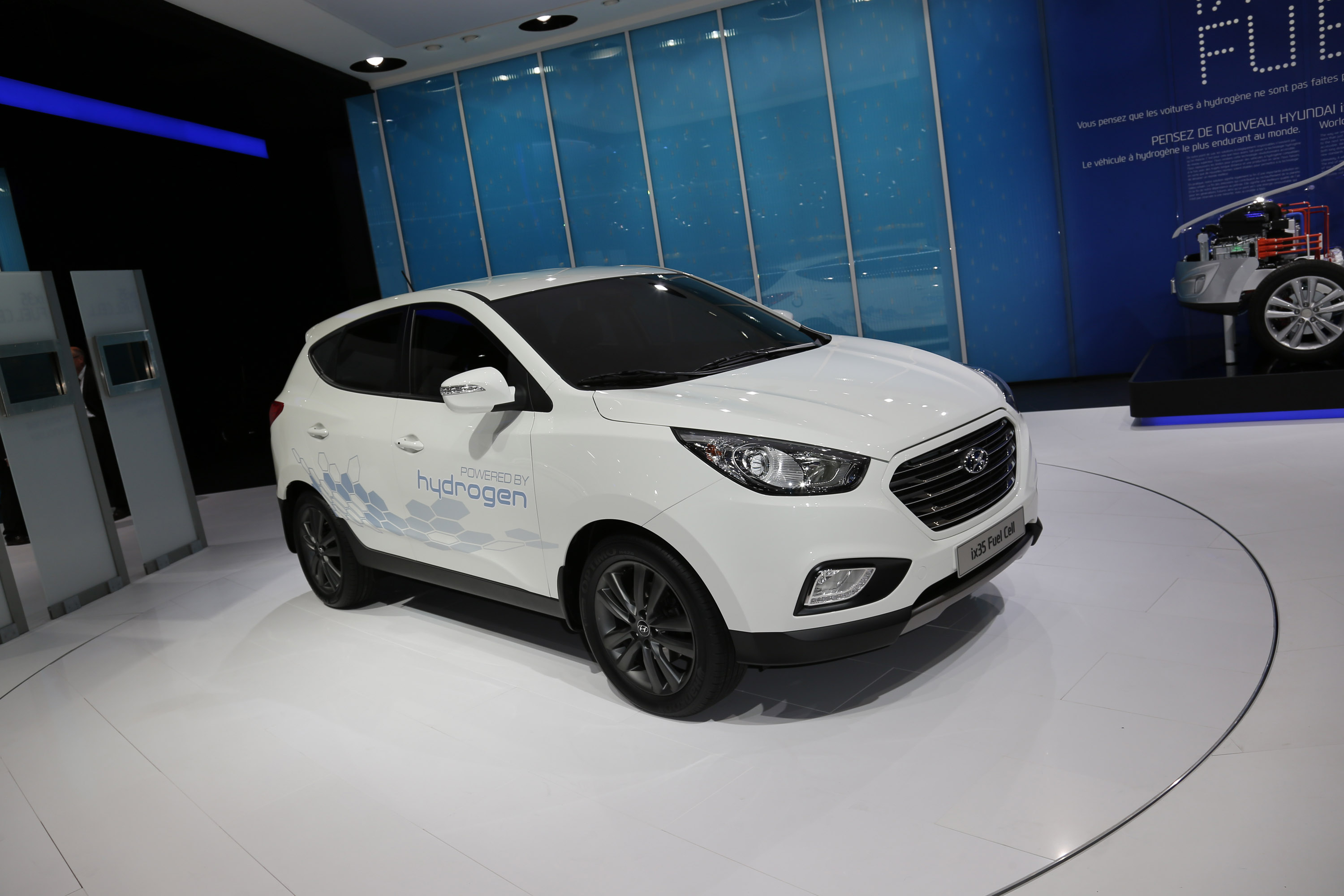 Hyundai ix35 Fuel Cell Paris