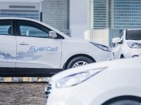 Hyundai ix35 Fuel Cell Vehicles (2014) - picture 3 of 9