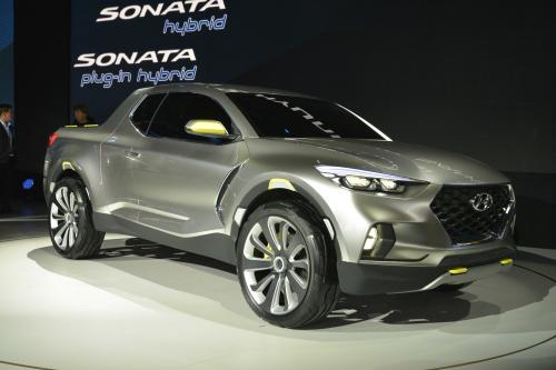 Hyundai Santa Cruz Crossover Truck concept Detroit (2015) - picture 1 of 5