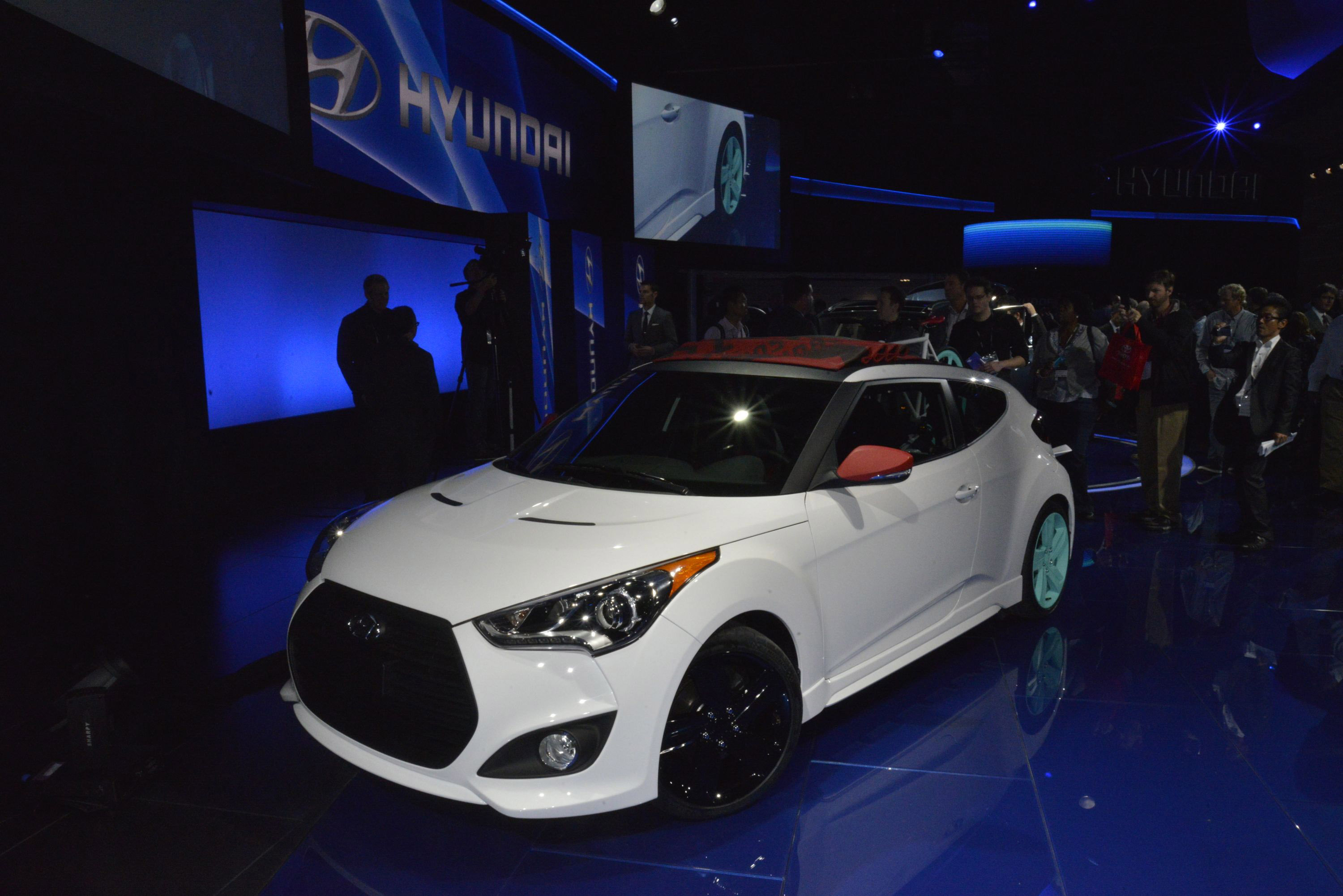Hyundai Veloster C3 Roll Top Los Angeles