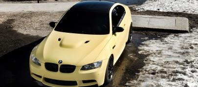 IND Dakar Yellow M3 (2009) - picture 4 of 15