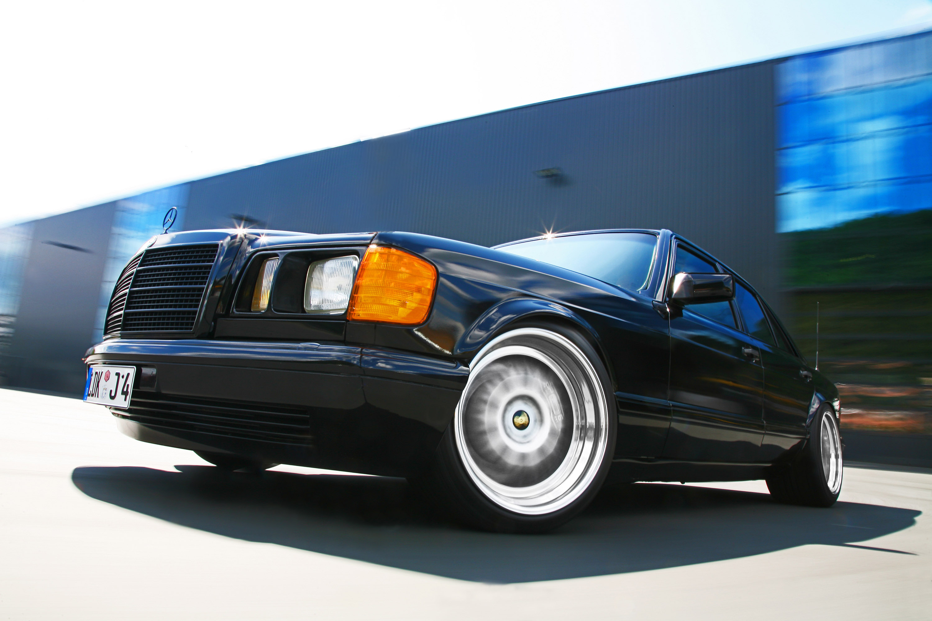 INDEN-Design Mercedes-Benz 560 SE