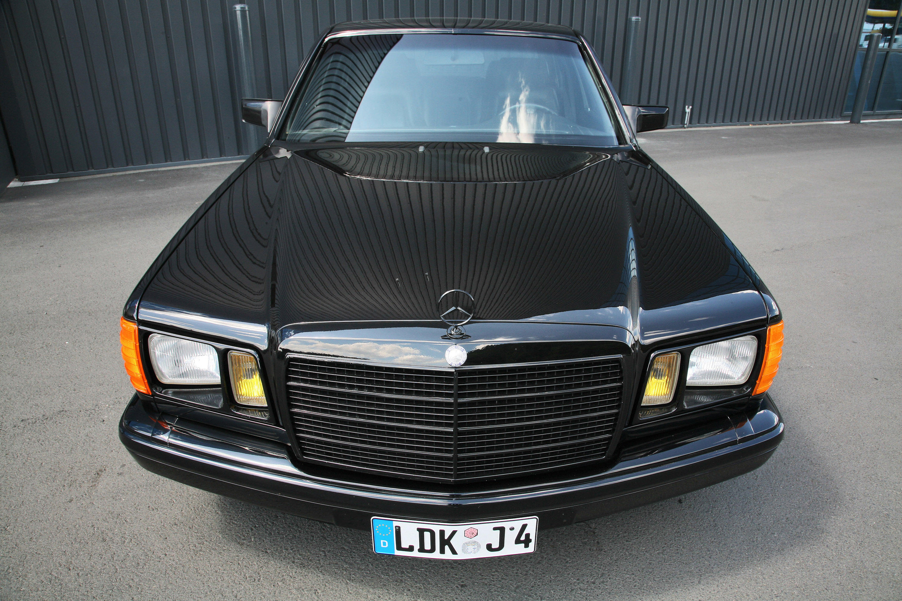 INDEN-Design Mercedes-Benz 560 SE