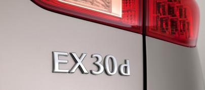 Infiniti EX30d GT (2011) - picture 4 of 10