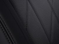 Infiniti FX Limited Edition (2010) - picture 11 of 14