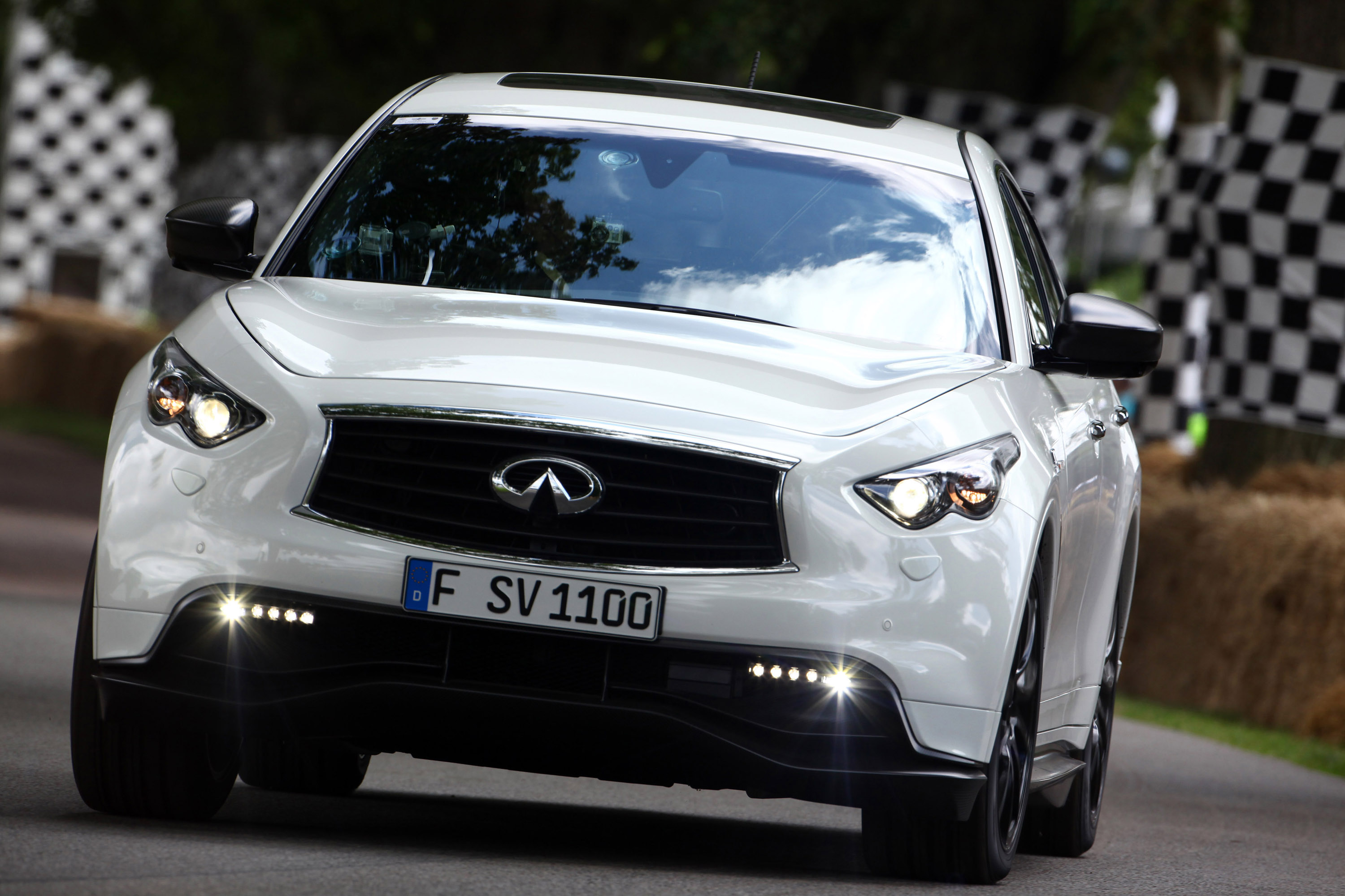 Infiniti FX Vettel Edition