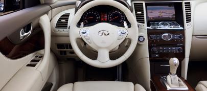 Infiniti FX37 (2009) - picture 23 of 24