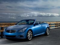 Infiniti G37 Convertible (2009) - picture 1 of 14