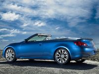Infiniti G37 Convertible (2009) - picture 5 of 14