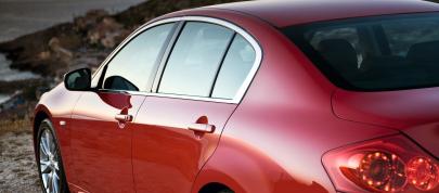 Infiniti G37 Sedan (2009) - picture 7 of 19