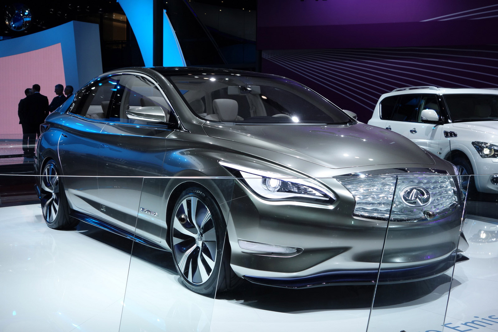 Infiniti LE Concept Shanghai