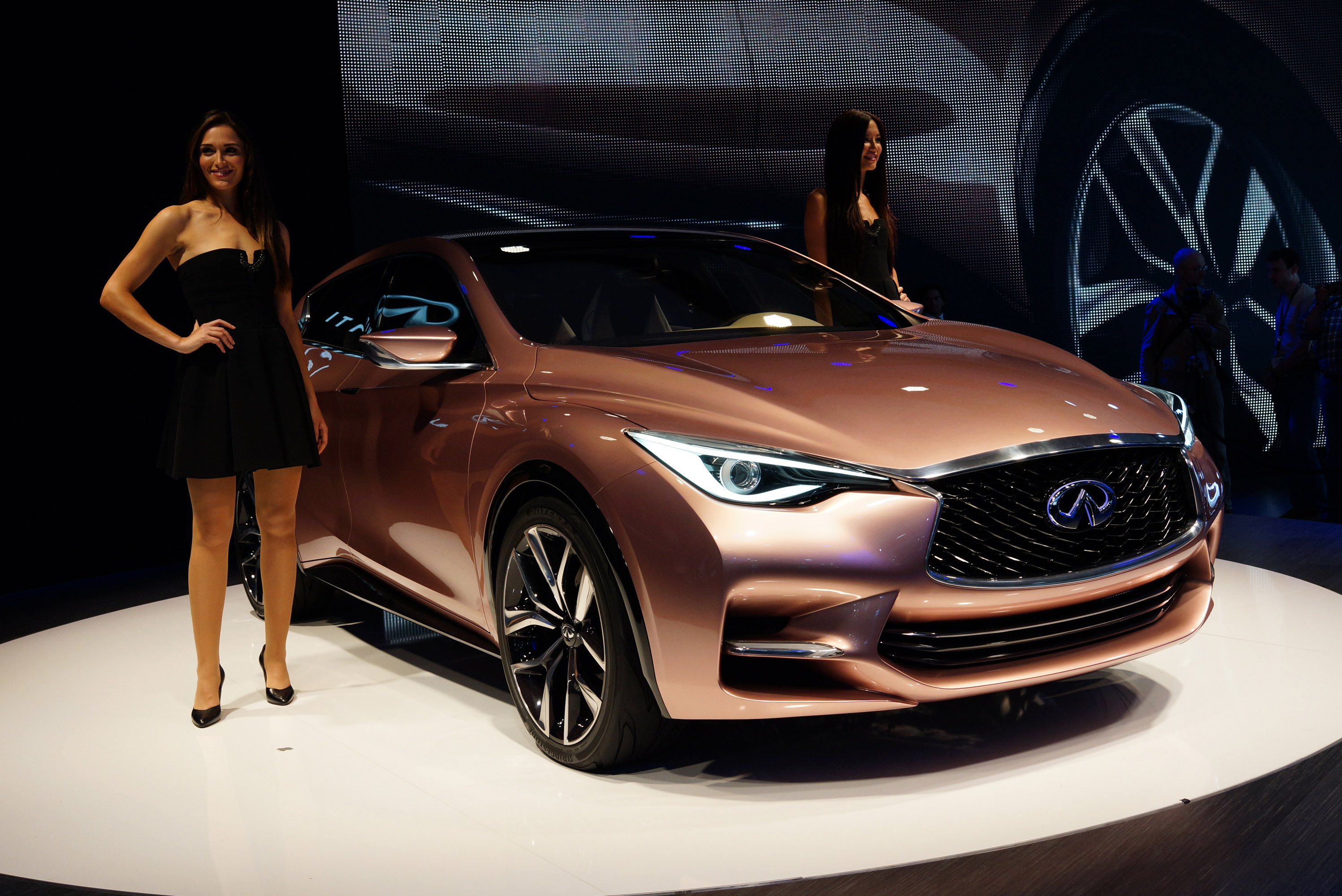 Infiniti Q30 Concept Frankfurt