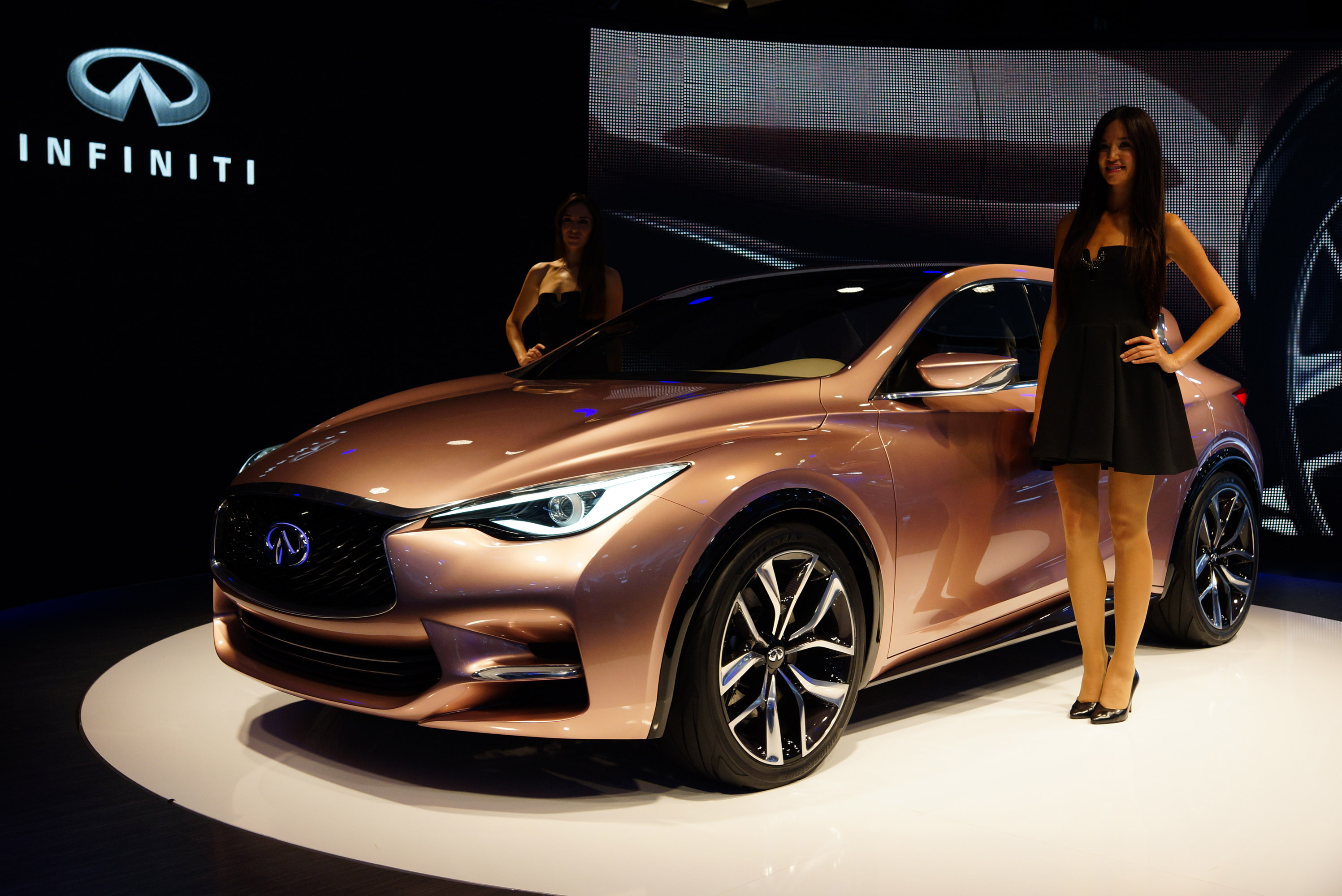 Infiniti Q30 Concept Frankfurt