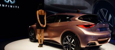 Infiniti Q30 Concept Frankfurt (2013) - picture 7 of 9