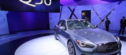 Infiniti Q50 Detroit (2013) - picture 4 of 9