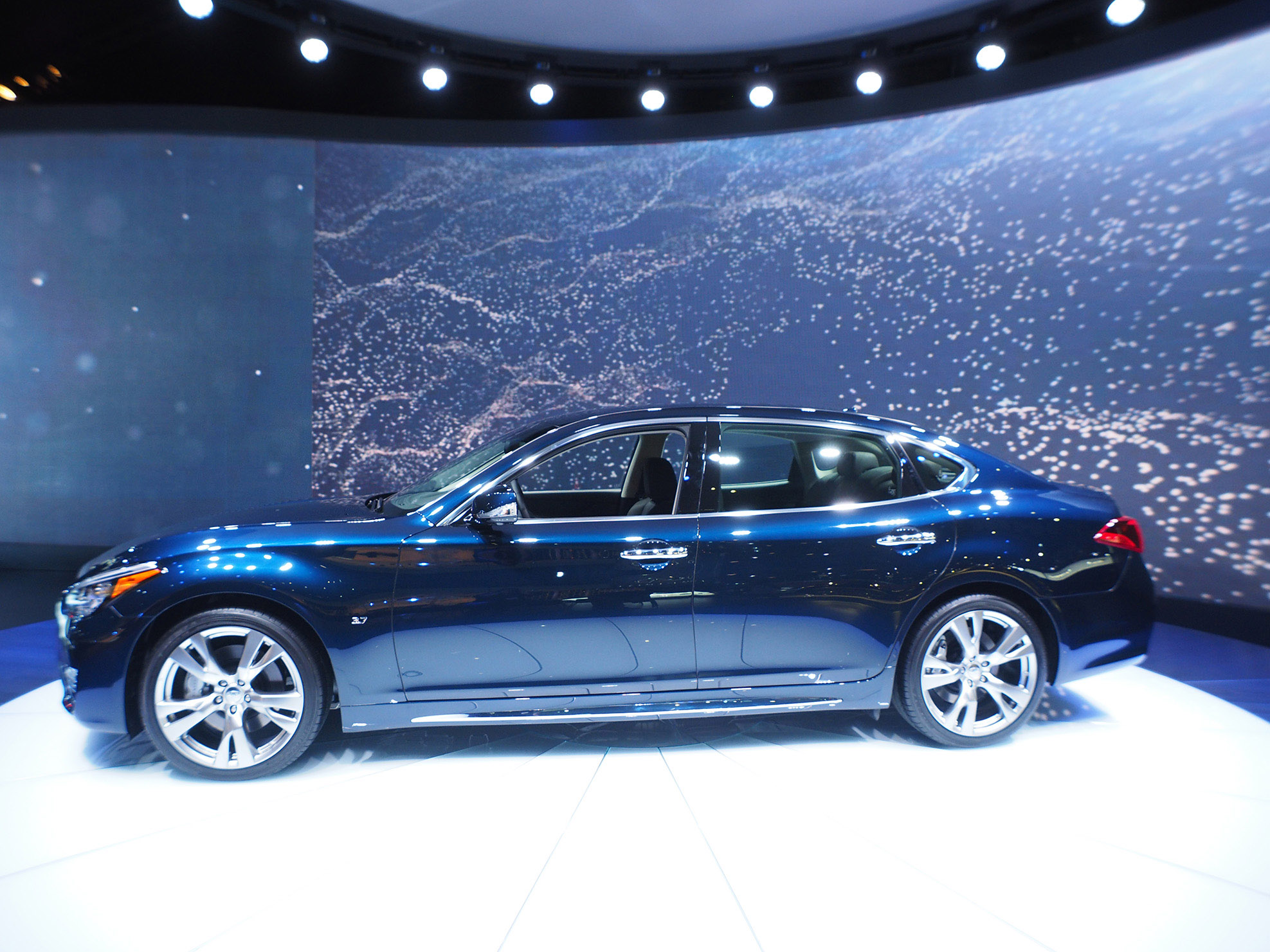 Infiniti Q70 New York