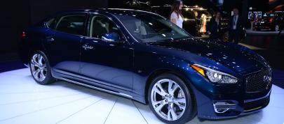 Infiniti Q70 New York (2014) - picture 4 of 8
