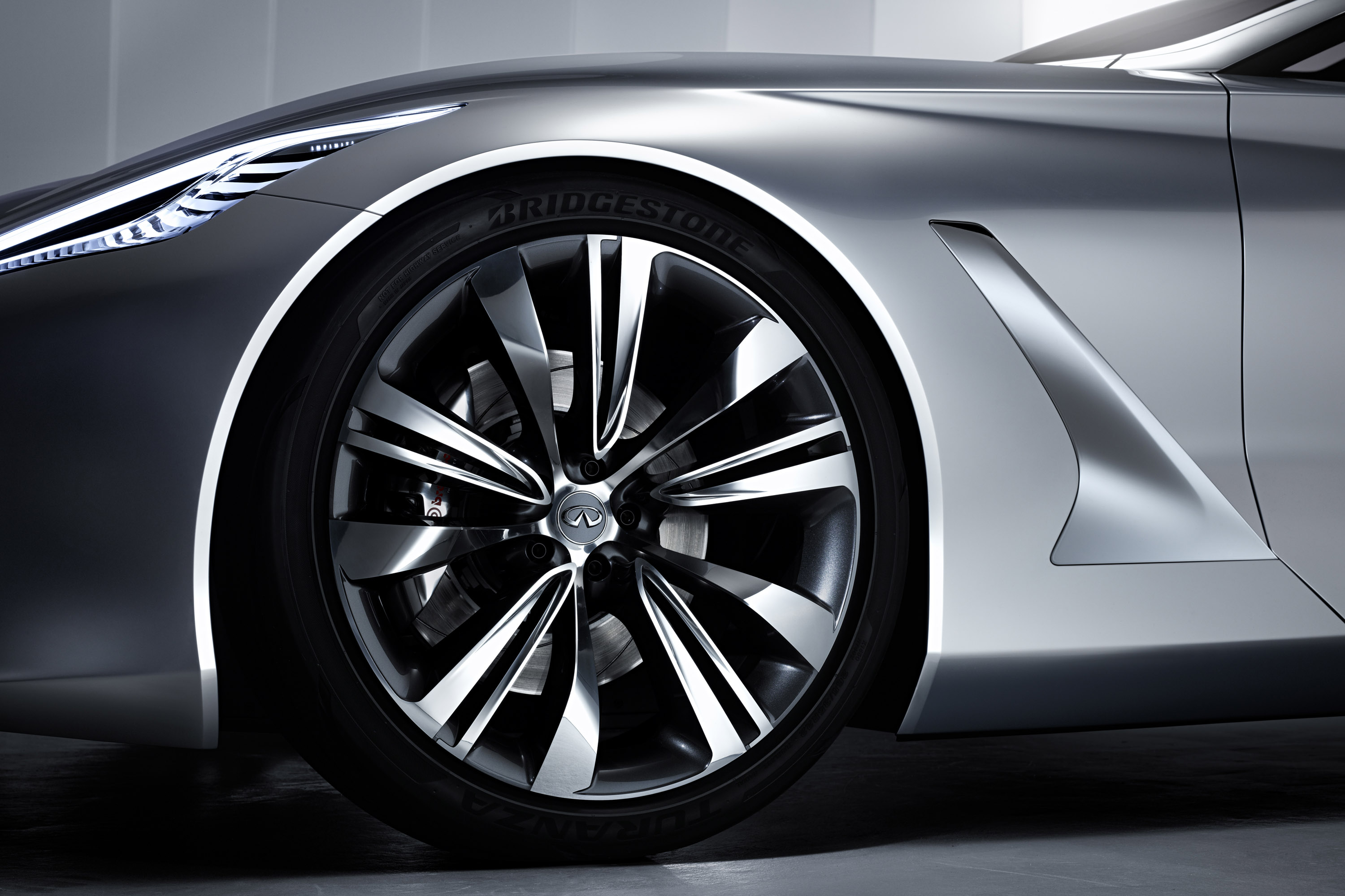 Infiniti Q80 Inspiration