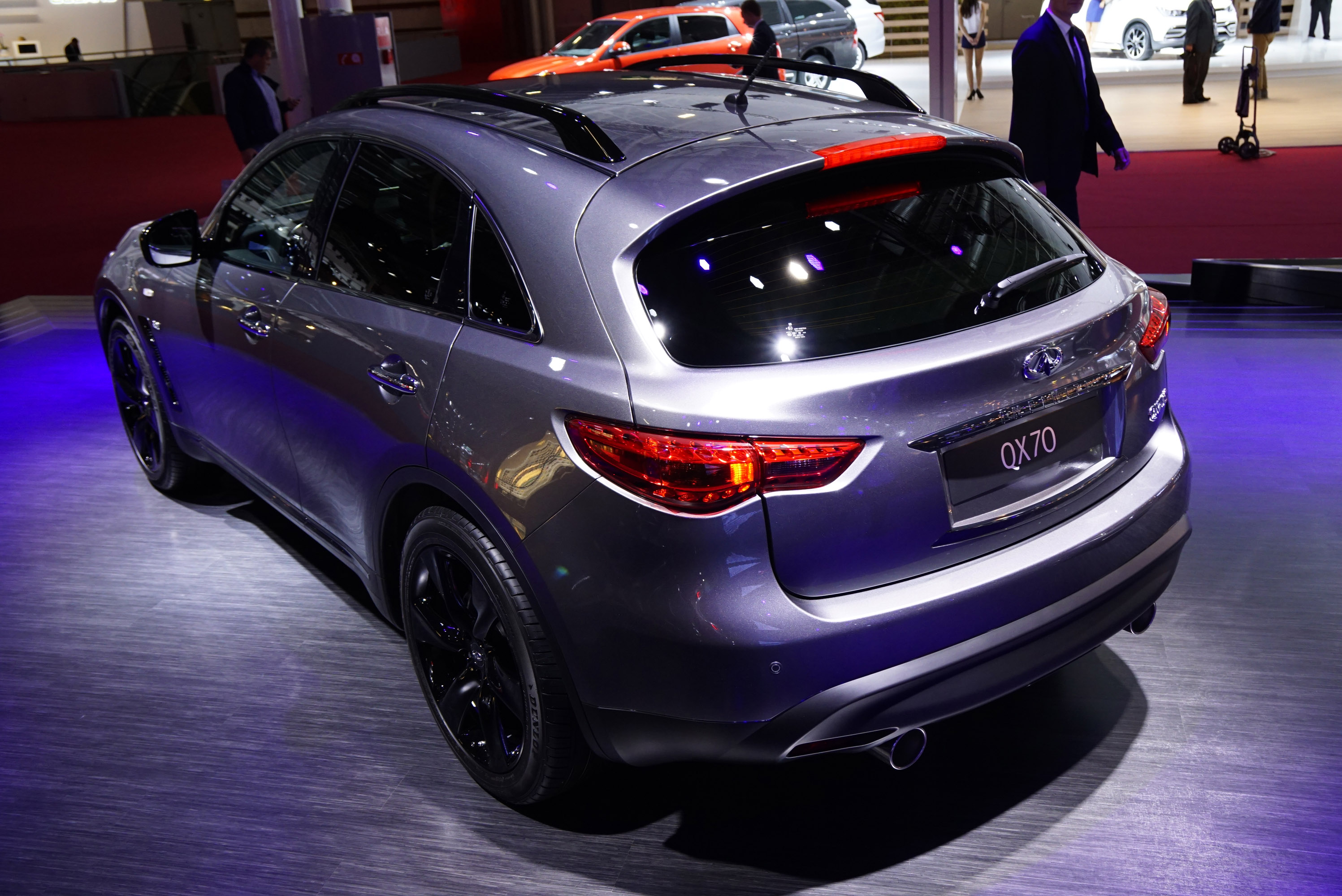 Infiniti QX 70 Paris