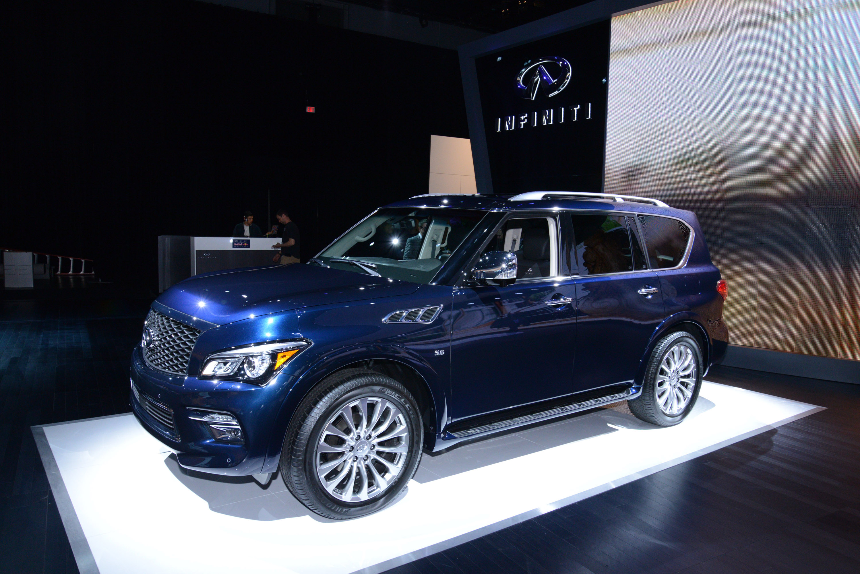 Infiniti QX80 New York