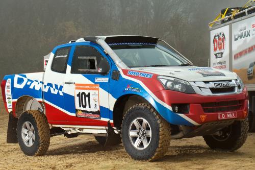 Isuzu D-Max Dakar (2012) - picture 1 of 2
