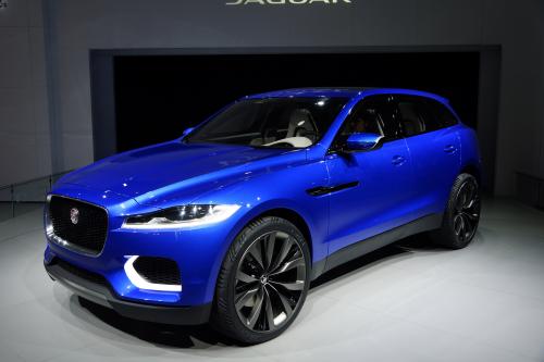 Jaguar C-X17 Sports Crossover Concept Frankfurt (2013) - picture 9 of 15