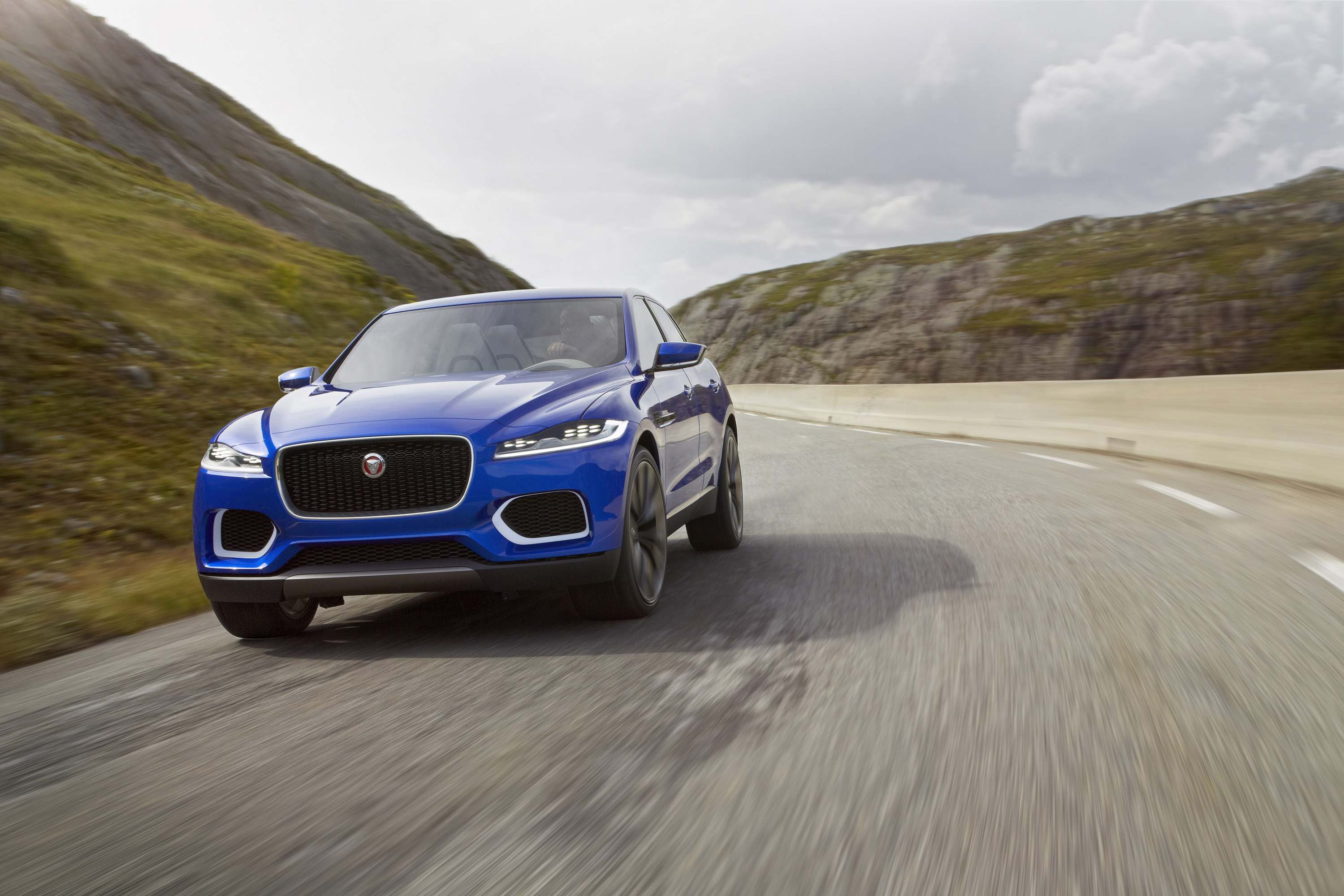 Jaguar C-X17 Sports Crossover Concept