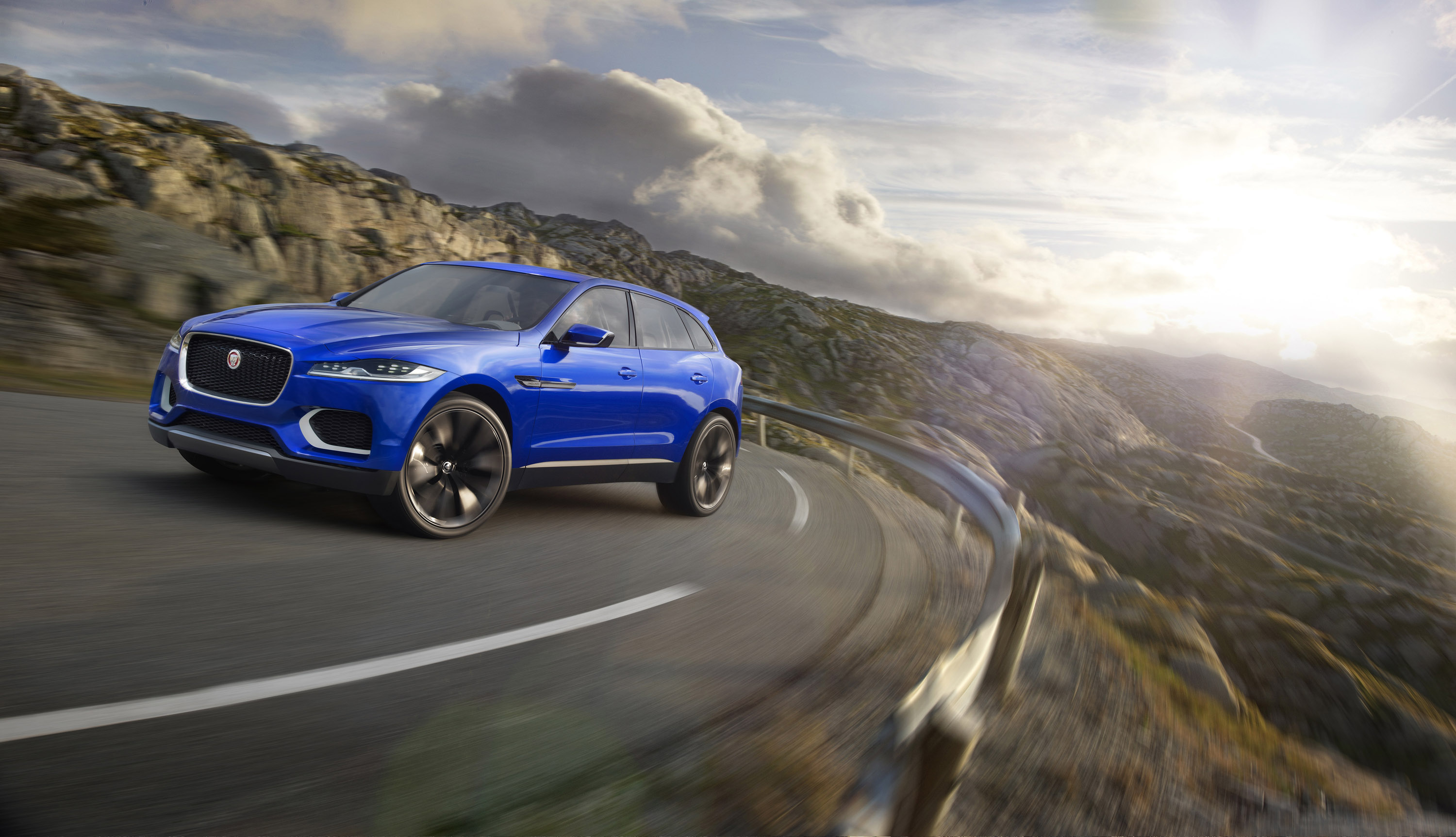 Jaguar C-X17 Sports Crossover Concept