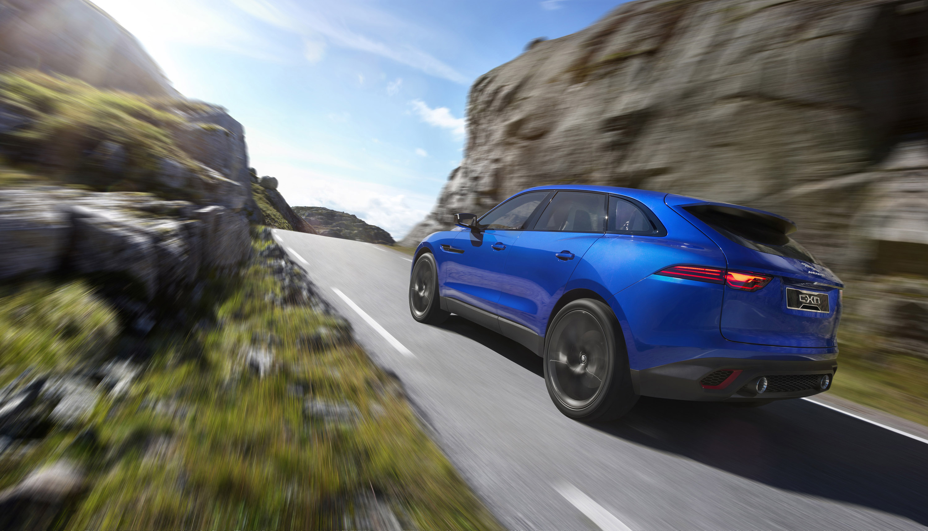 Jaguar C-X17 Sports Crossover Concept