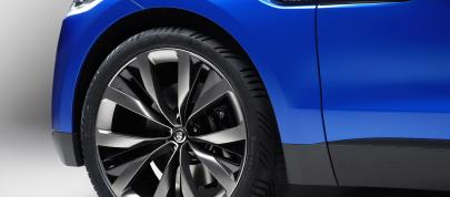 Jaguar C-X17 Sports Crossover Concept (2013) - picture 31 of 33