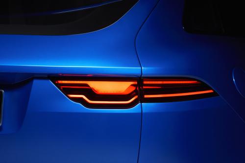 Jaguar C-X17 Sports Crossover Concept (2013) - picture 32 of 33