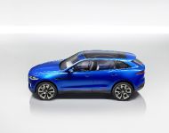 Jaguar C-X17 Sports Crossover Concept (2013) - picture 4 of 33