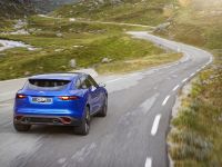 Jaguar C-X17 Sports Crossover Concept (2013)