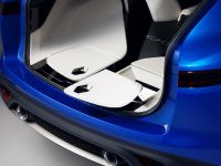 Jaguar C-X17 Sports Crossover Concept (2013)